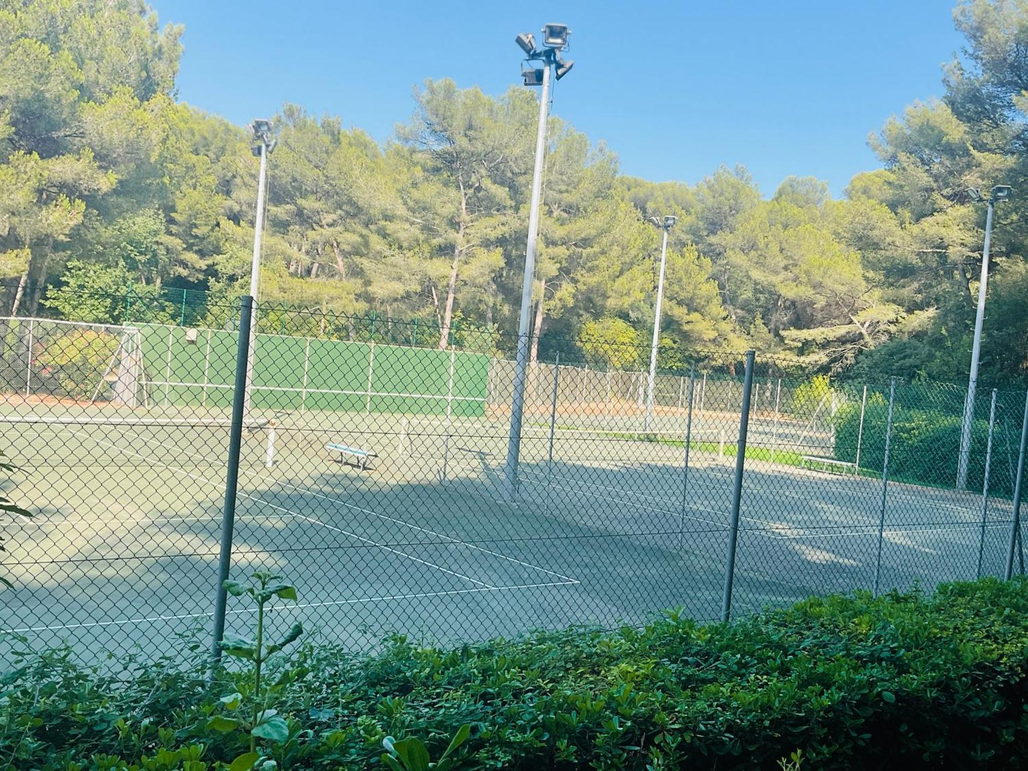 Domaine De La Coudouliere, Vue Mer, Plage, Piscine Et Parc ซิ-ฟูร์-เล-ปลาจ ภายนอก รูปภาพ